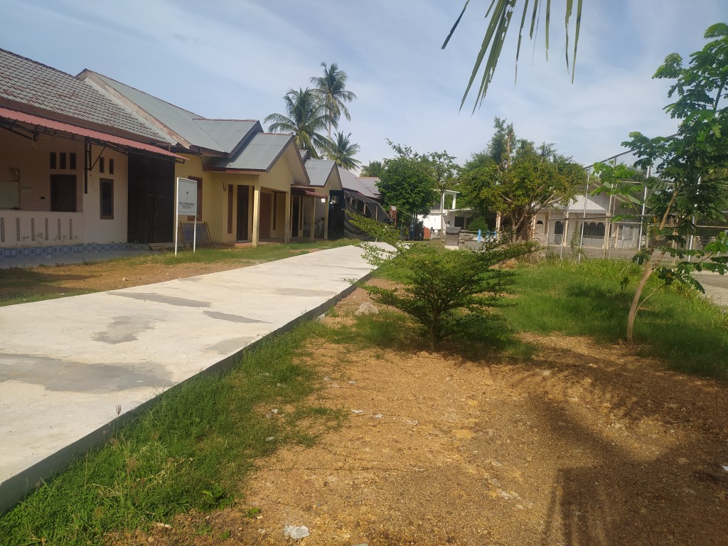 Kondisi Halaman Kantor